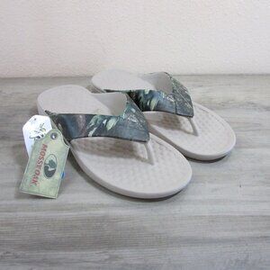 Joybee Men's 10 Casual Flip Flop Sandals - Mossy oak Breakup Camo